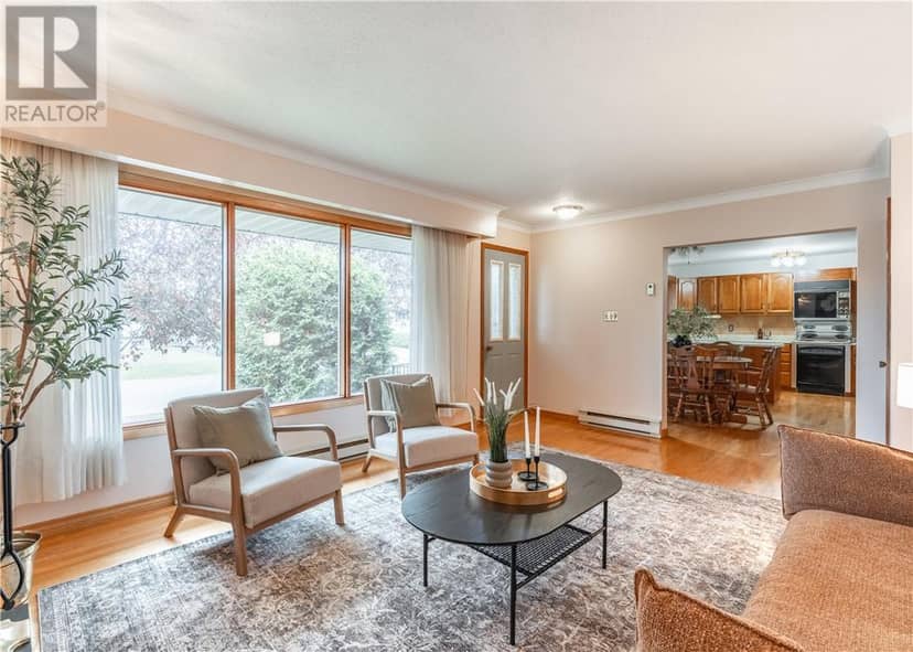 2979 Stanley Street, Val Caron, photo 2