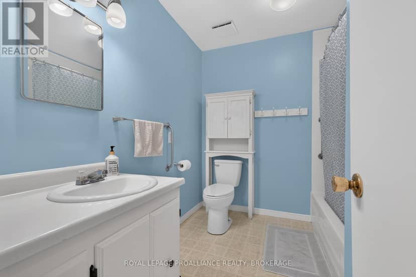 935 McKnight Road — photo 15 of 40