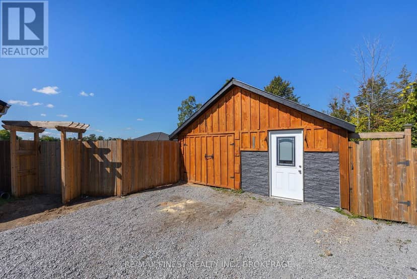 571 Centreville Road — photo 30 of 40