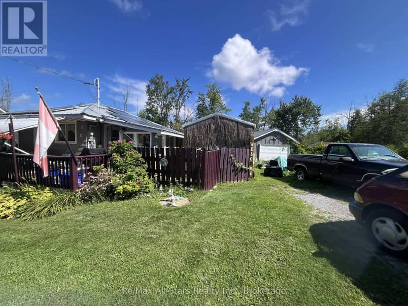 2 Alexander Avenue — photo 25 of 26