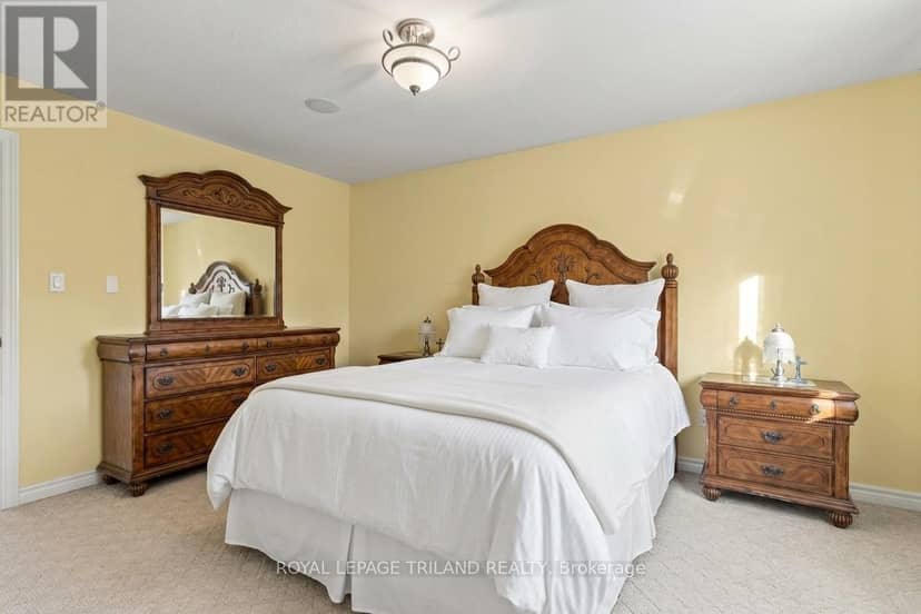 1426 Mickleborough Drive — photo 20 of 37