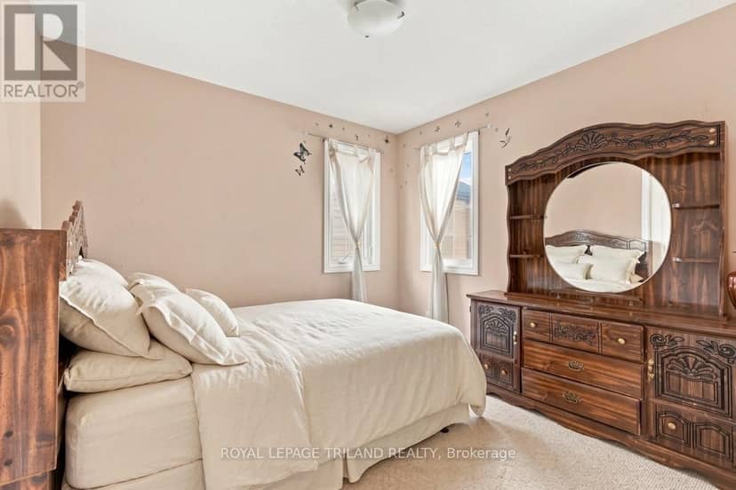 1426 Mickleborough Drive — photo 24 of 37