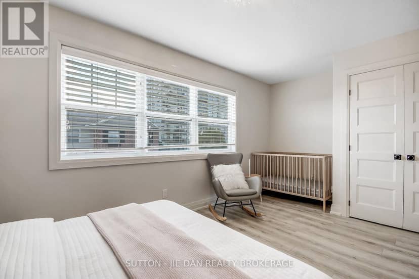 78 - 3025 Singleton Avenue — photo 17 of 23
