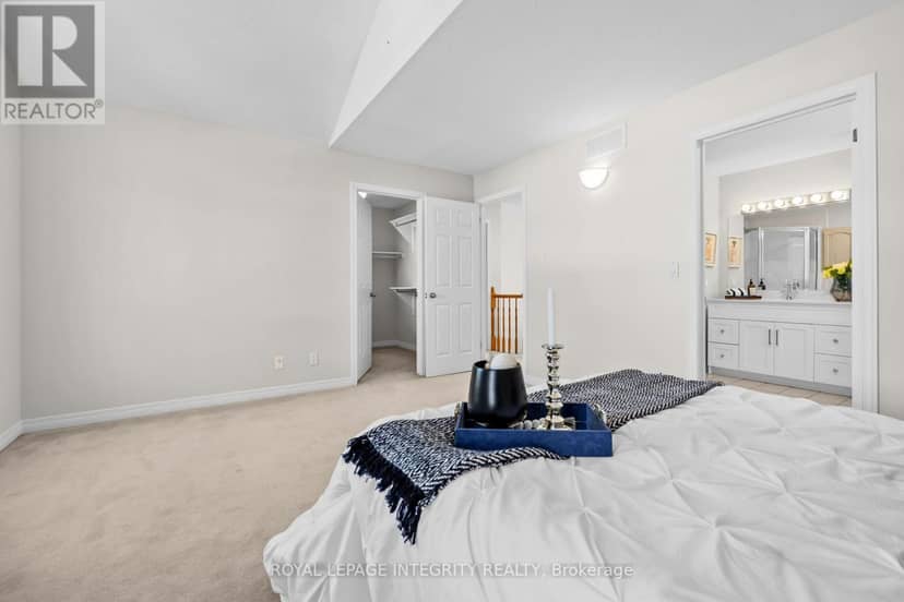 4 Tamarack Place — photo 28 of 37