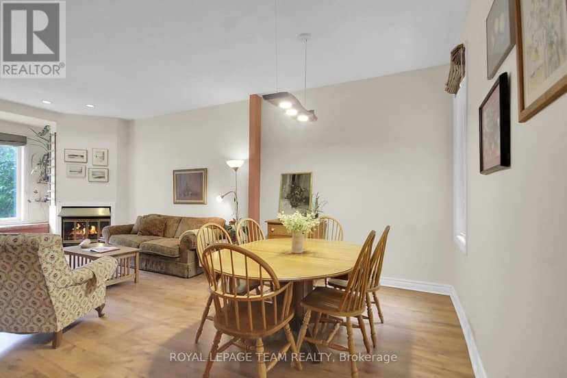 197 Pretoria Avenue — photo 10 of 38