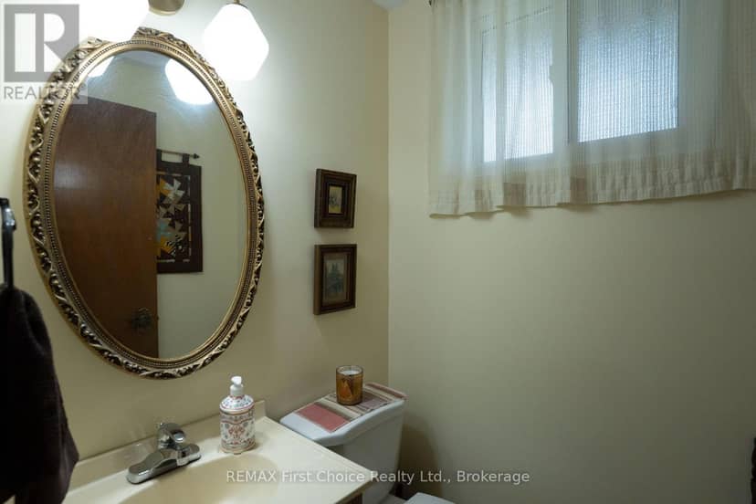160 Whalen Street — photo 22 of 40