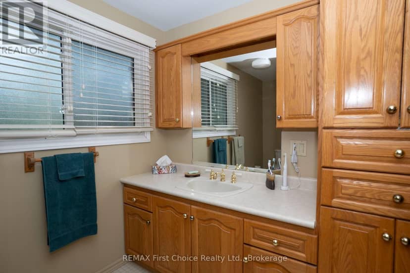 160 Whalen Street — photo 24 of 40