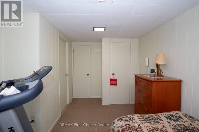 160 Whalen Street — photo 36 of 40