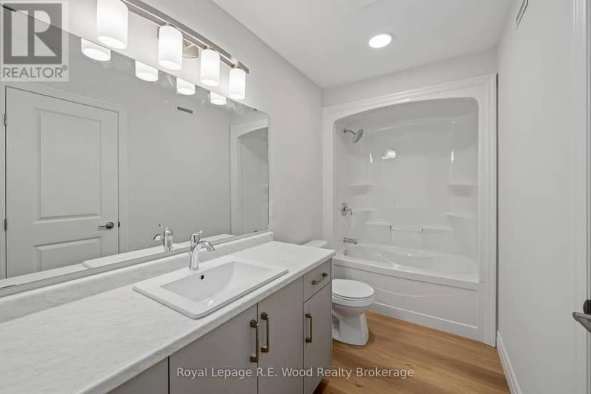 3 Hoylake Road — photo 18 of 37