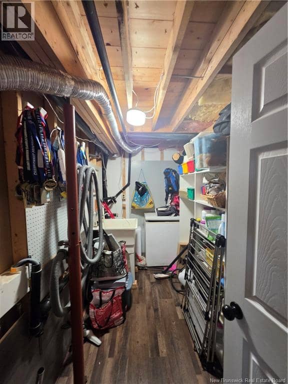 28 River Lane — photo 32 of 40