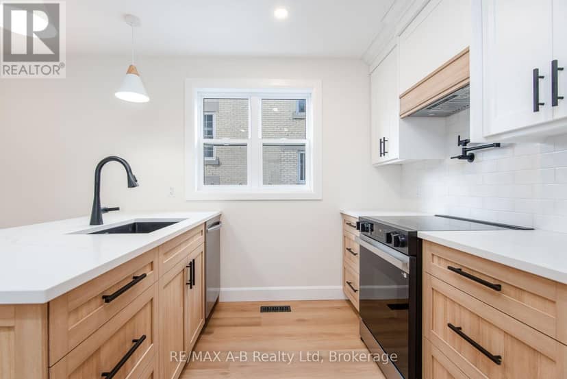 59 Princess Street — photo 17 of 40