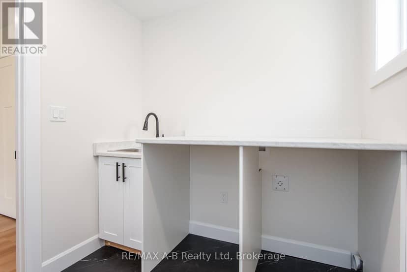 59 Princess Street — photo 38 of 40