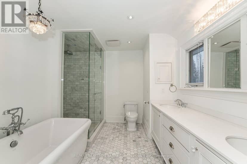 28 Dunvegan Road — photo 24 of 38
