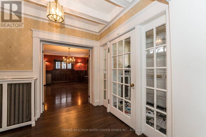 28 Dunvegan Road — photo 3 of 38