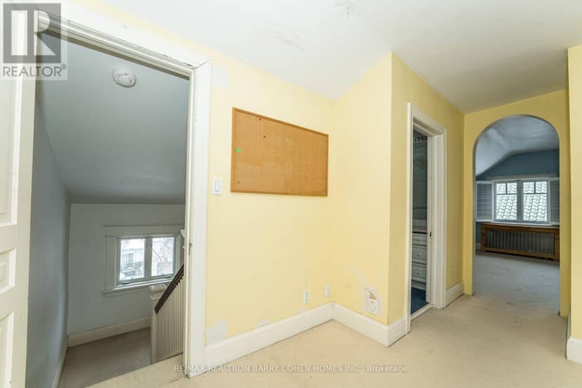 28 Dunvegan Road — photo 38 of 38