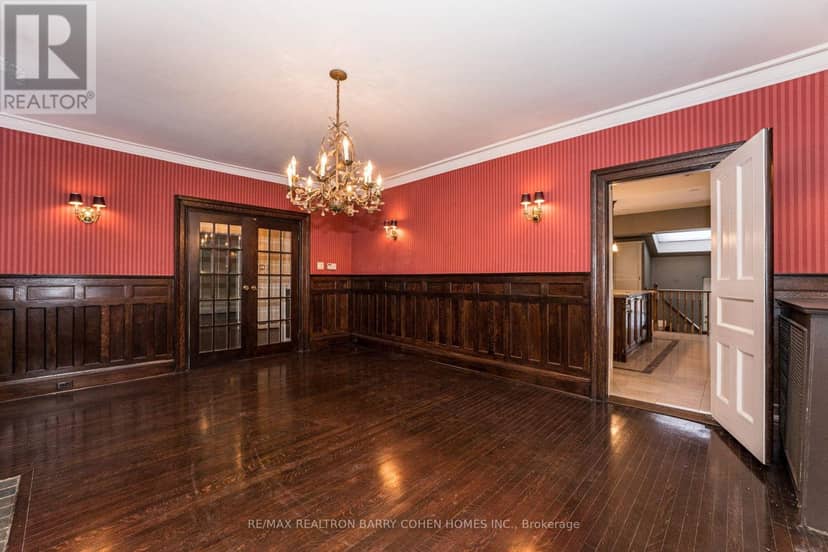 28 Dunvegan Road — photo 6 of 38