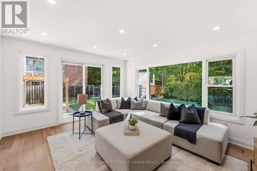 27 Christine Crescent — photo 17 of 40