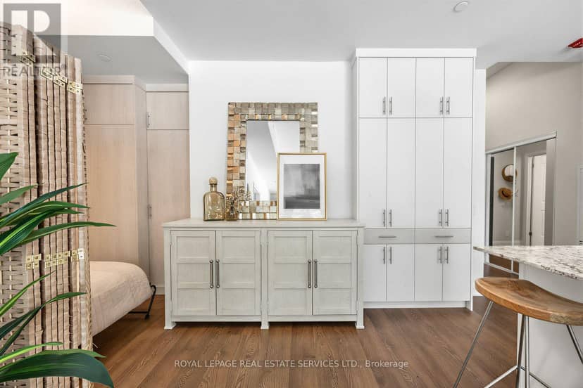 105 - 1400 Kingston Road — photo 11 of 19
