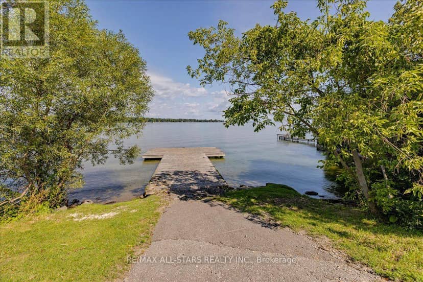27182 Woodbine Avenue — photo 23 of 36
