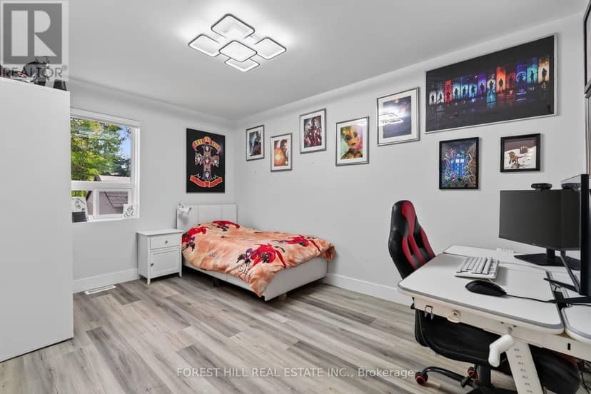 286 Palmer Avenue — photo 11 of 24