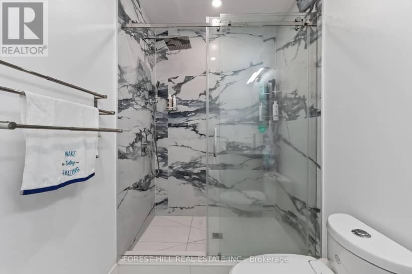 286 Palmer Avenue — photo 14 of 24