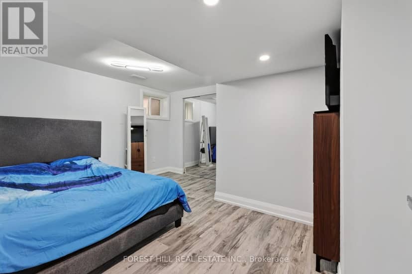286 Palmer Avenue — photo 17 of 24