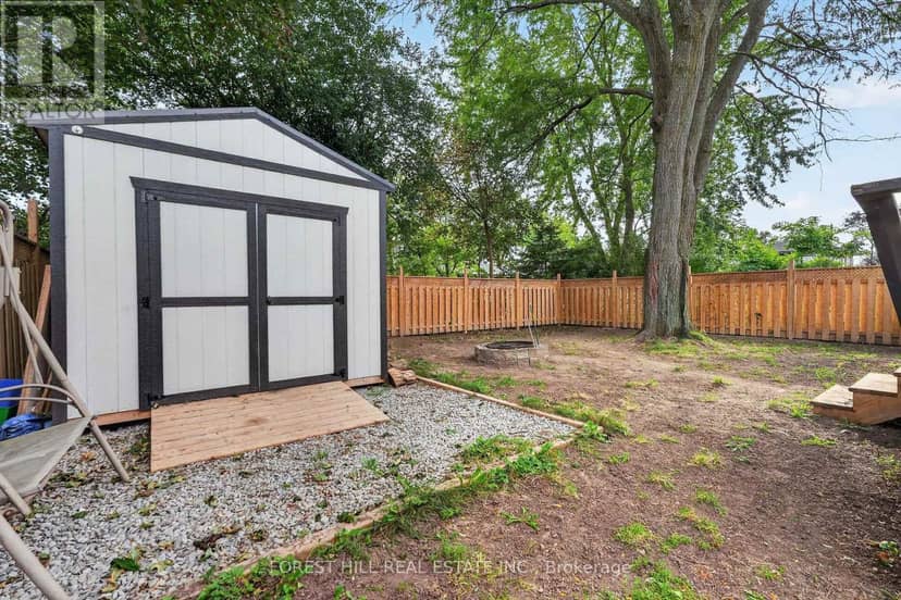286 Palmer Avenue — photo 23 of 24