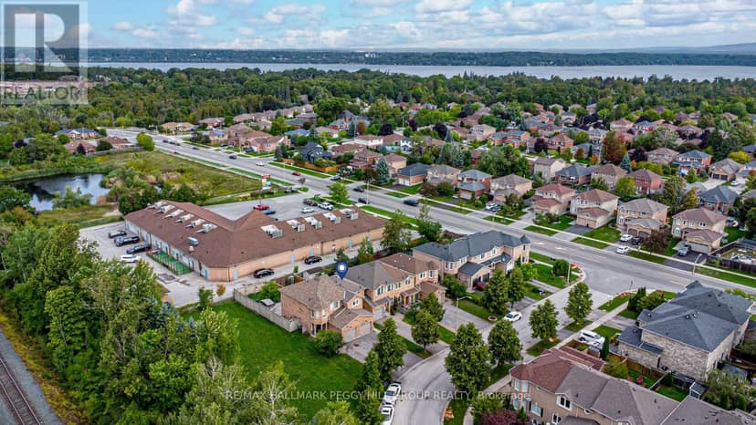 17 Bruce Crescent — photo 16 of 19