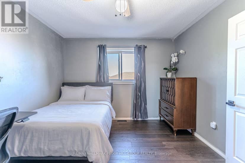 17 Bruce Crescent, Barrie, photo 8
