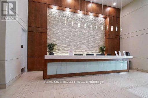 3203 - 2200 Lakeshore Boulevard W — photo 9 of 21