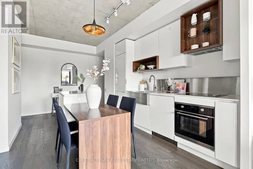 317 - 383 Sorauren Avenue, Toronto, photo 7