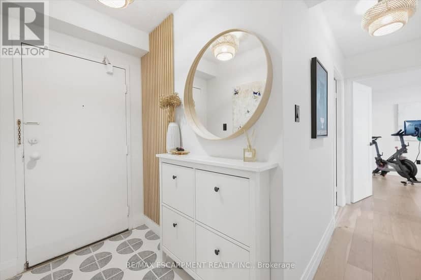 909 - 700 Dynes Road, Burlington, photo 5