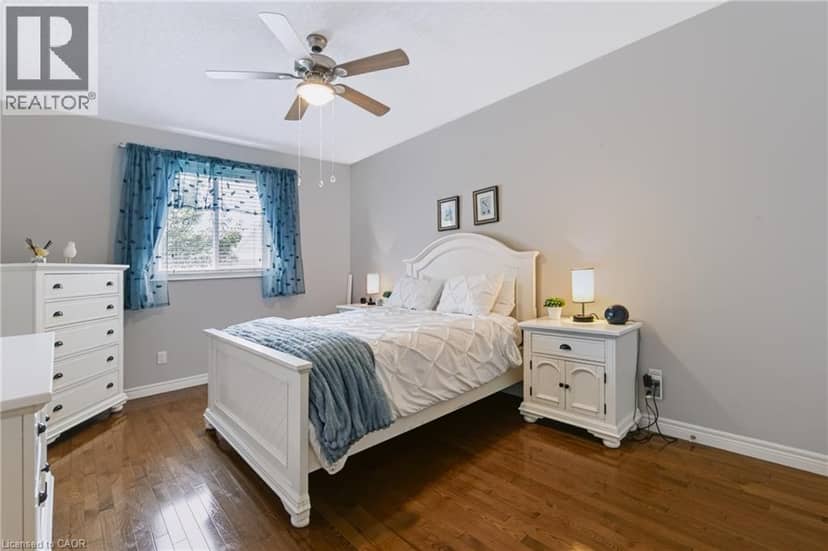 244 DUNDAS Street W Unit# 22 — photo 18 of 35