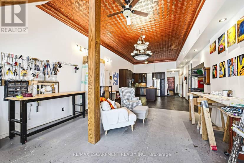 593-595 King Street E, Hamilton, photo 5