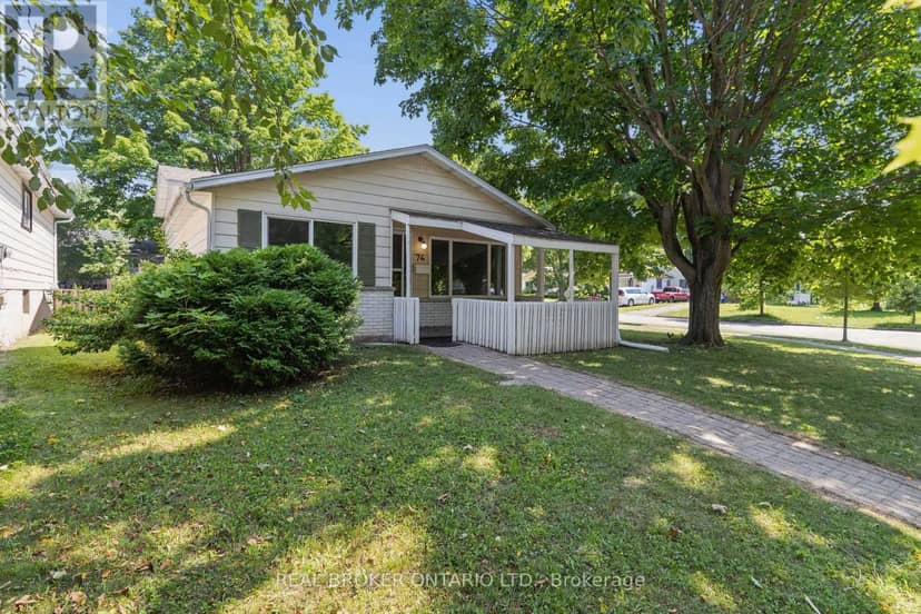 74 Helene Crescent — photo 4 of 32