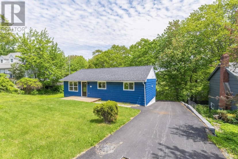 27 Meadowview Drive — photo 2 of 40