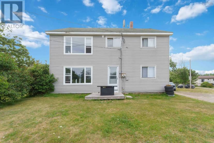 8960 Highway 101, Brighton