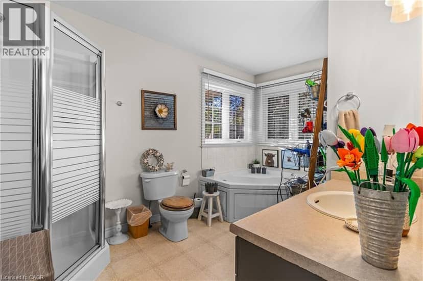 126 WILSON Drive — photo 16 of 33