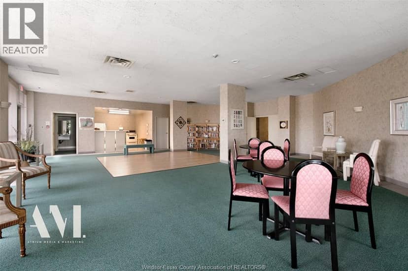 5151 Riverside Drive E — photo 3 of 35