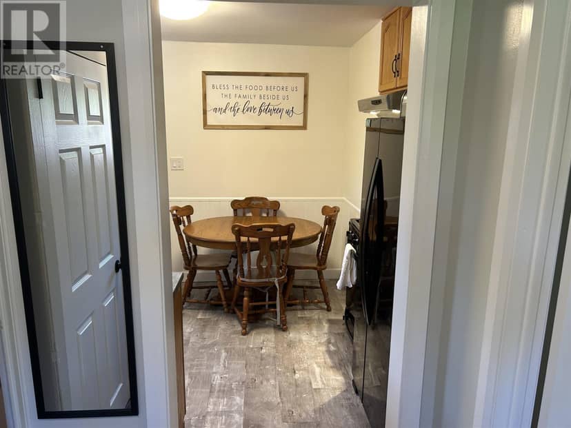 54 Killarney RD — photo 15 of 33