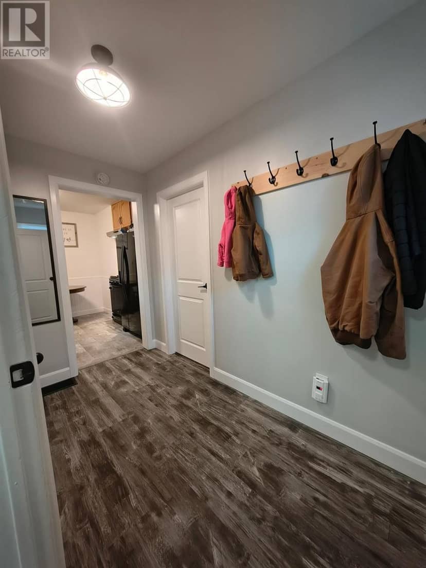 54 Killarney RD — photo 24 of 33