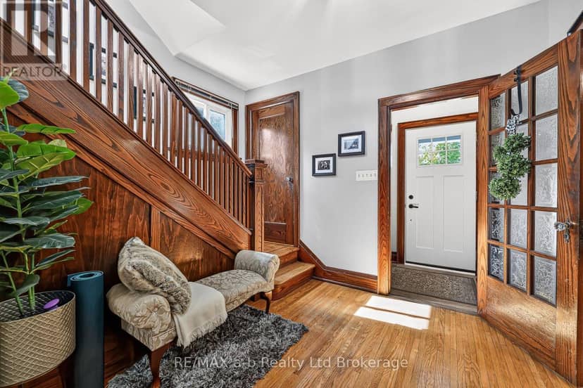 162 Graham Street — photo 7 of 27