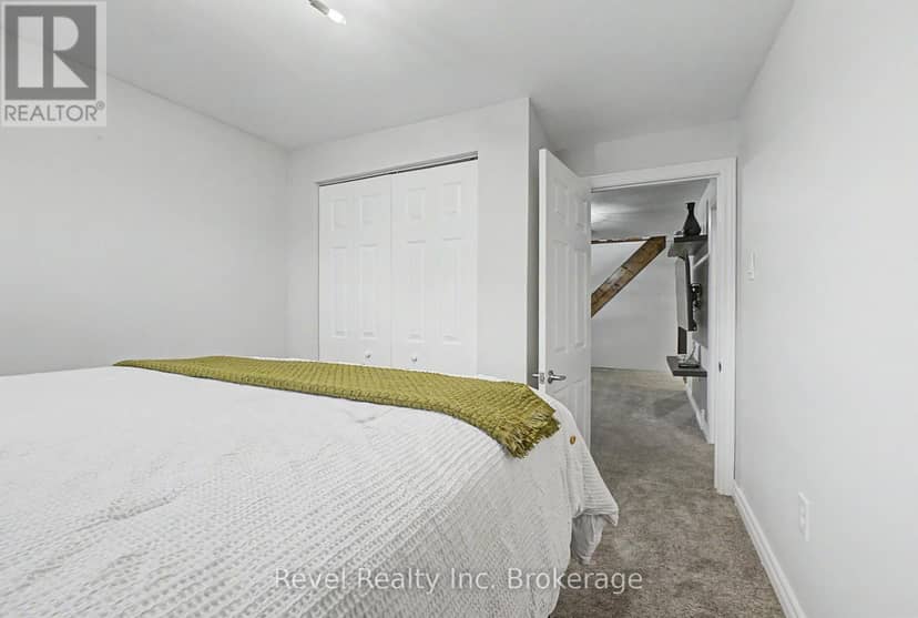 204 Delaware Avenue — photo 31 of 40