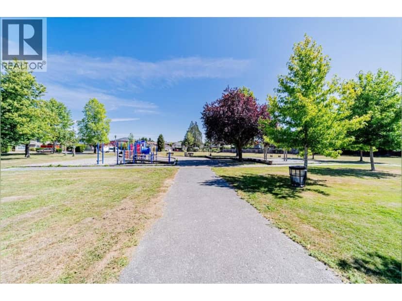 7215 FROBISHER DRIVE, Richmond, photo 2