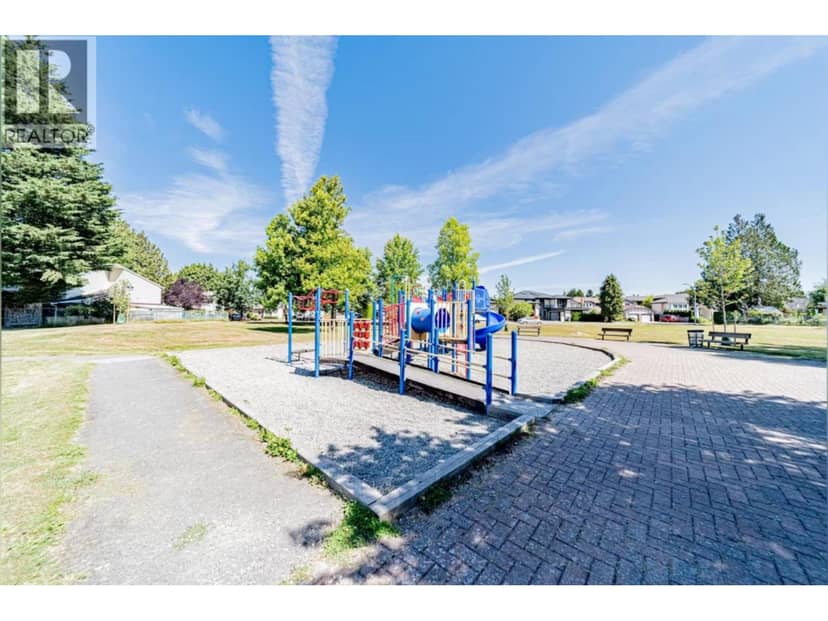 7215 FROBISHER DRIVE, Richmond, photo 3