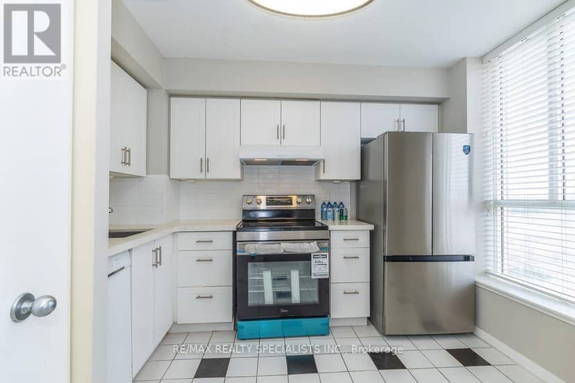 1309 - 21 Overlea Boulevard, Toronto, photo 6