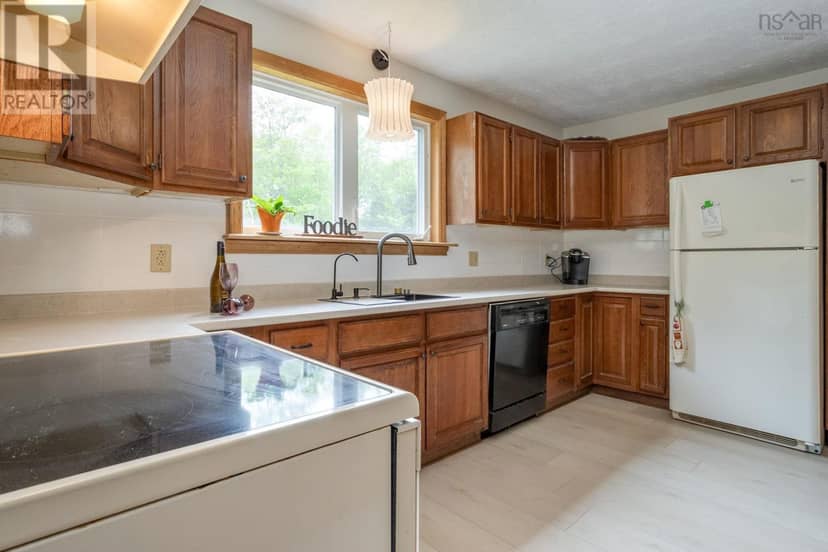 3268 East River East Side Road — photo 14 of 40