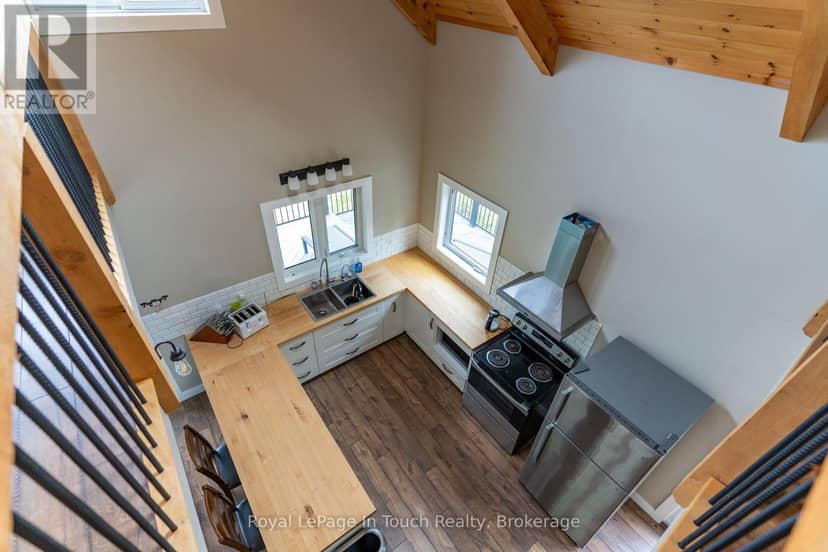 7772 Island 1810/BONE Island — photo 21 of 27