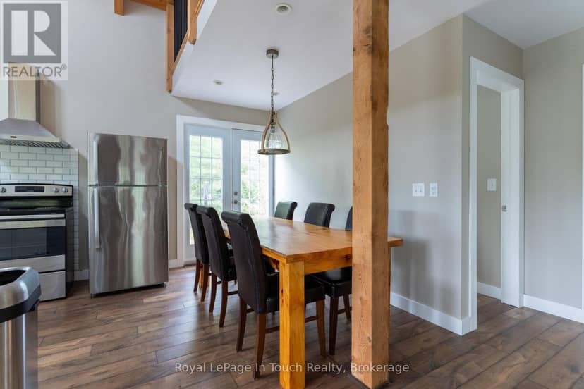 7772 Island 1810/BONE Island — photo 9 of 27