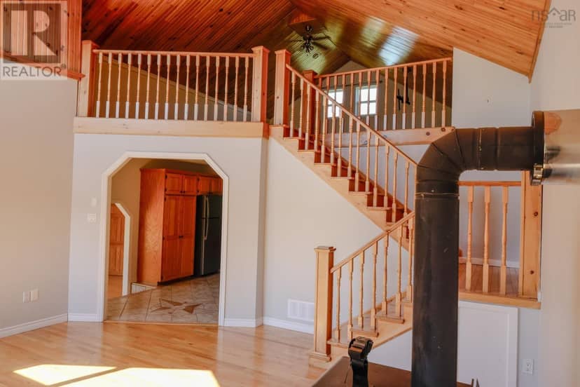 12 Clam Point Road — photo 14 of 37
